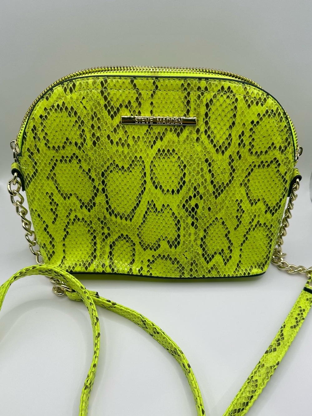 Steve Madden Neon Yellow Snake-Print Crossbody Bag with Gold Chain